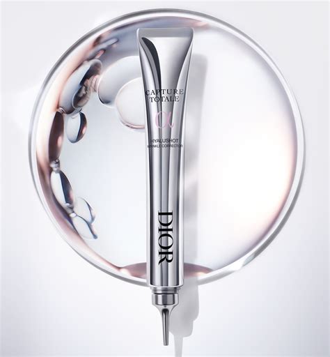 Capture Totale Hyalushot: The Dior Expert Wrinkle Corrector .